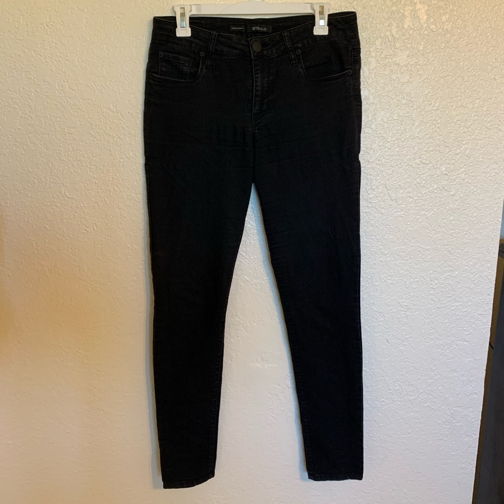 STS blue Jeans